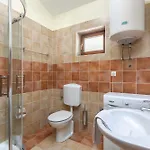 Pool House In Greenery - Happy Apartman