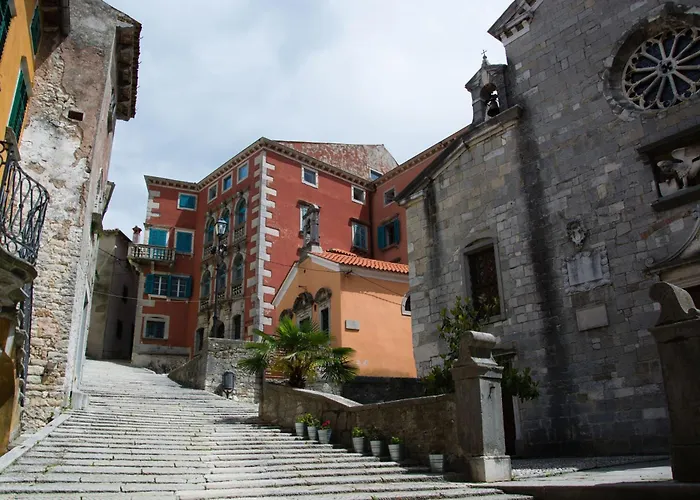 Pool House In Greenery - Happy Labin (Istria)