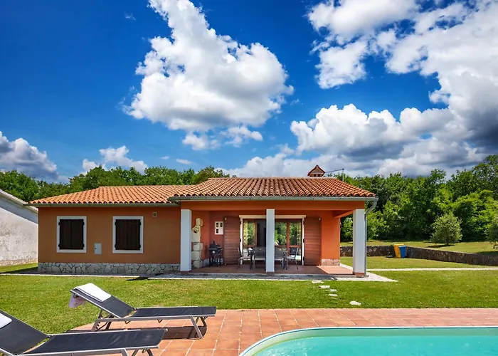 Pool House In Greenery - Happy Labin (Istria)